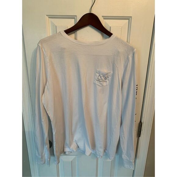 Vineyard vines boys extra large Vintage Whale Long-Sleeve Pocket Tee white long - Picture 1 of 6